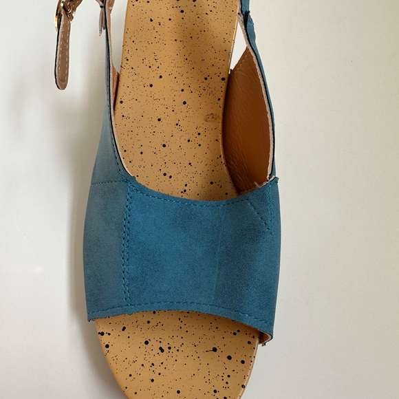 New cork sandals - Picture 2 of 3